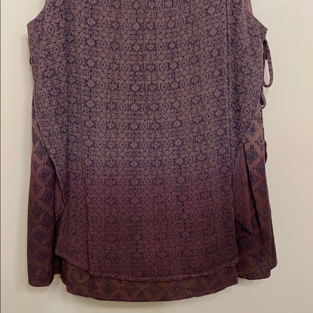Tank top blouse - Picture 2 of 4